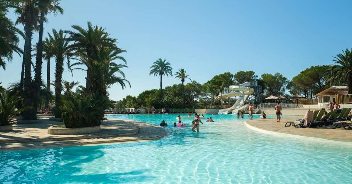 Een foto van Camping La Baume - La Palmeraie