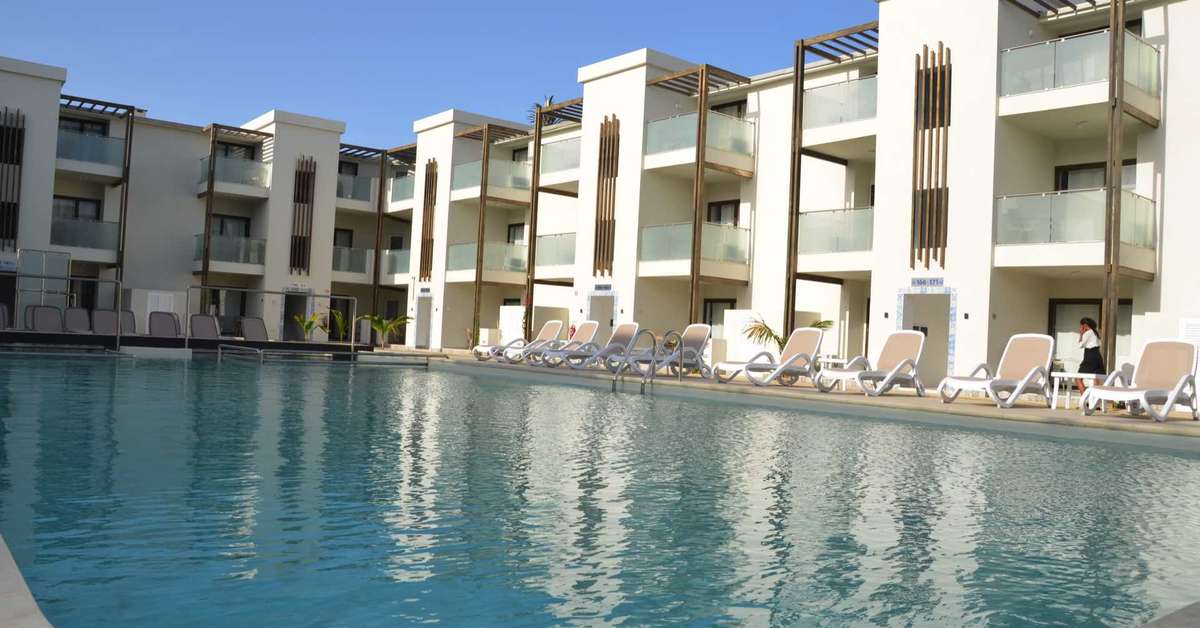 Een foto van het zwembad bij Halos Casa Resort