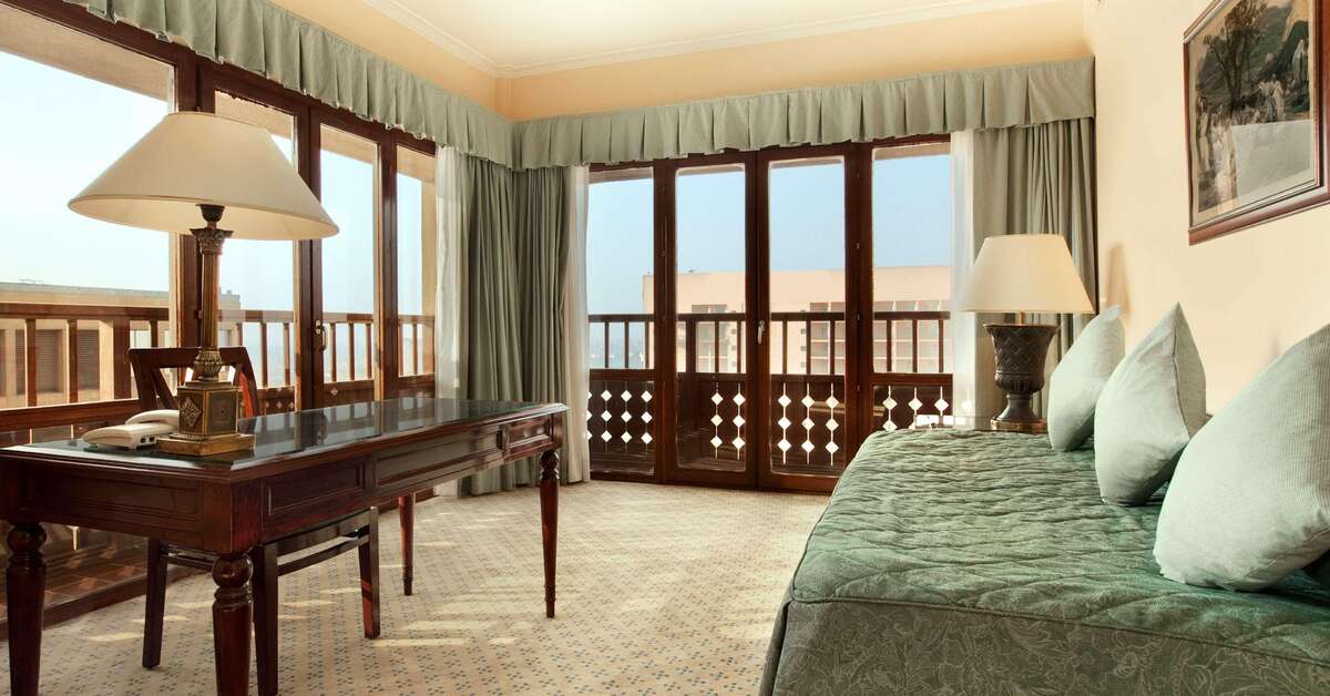 Ein Foto Hilton Cairo World Trade Center Residences