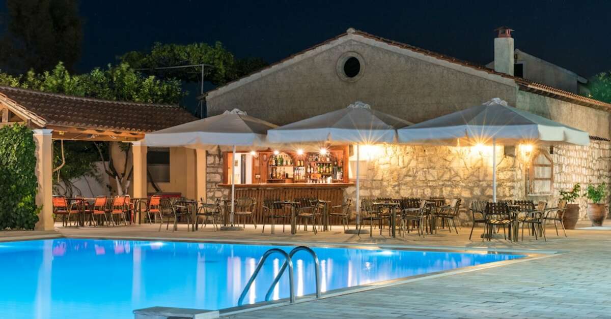 Een foto van het zwembad bij Sunset Hotel Corfu