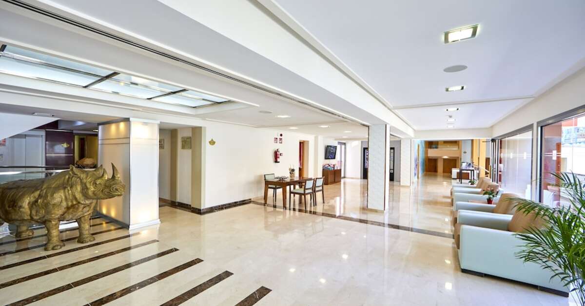 Een foto van het interieur van Hotel Mediterranean Bay