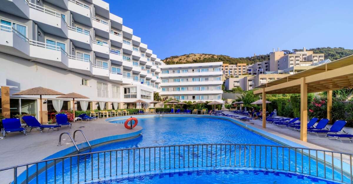 Ein Foto vom Pool im Lito Hotel