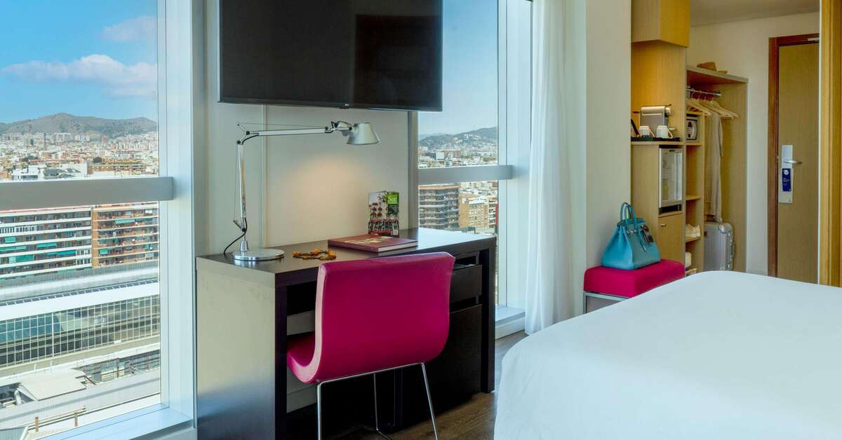 Een foto van Novotel Barcelona City