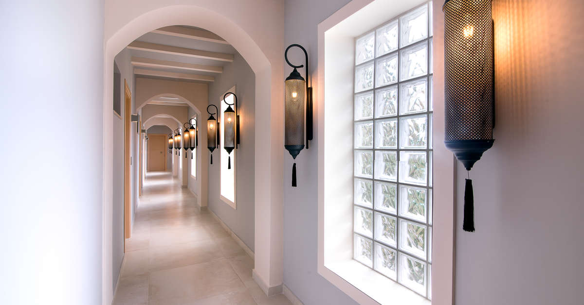 Een foto van het interieur van Neikos Mediterraneo Luxury Suites