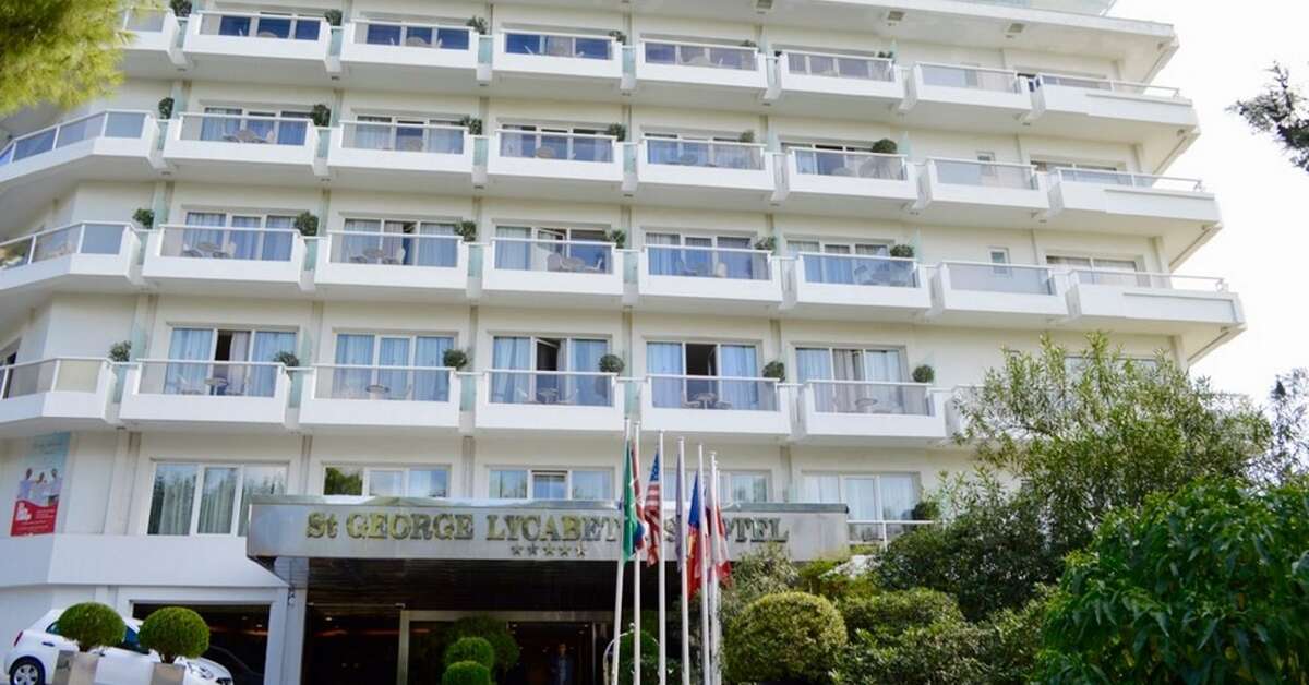 Ein Foto von der Außenansicht des St. George Lycabettus Hotel