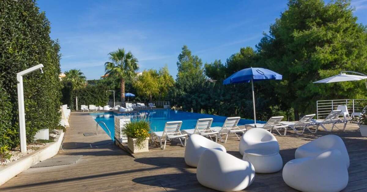 Ein Foto vom Pool im Kamena Residence