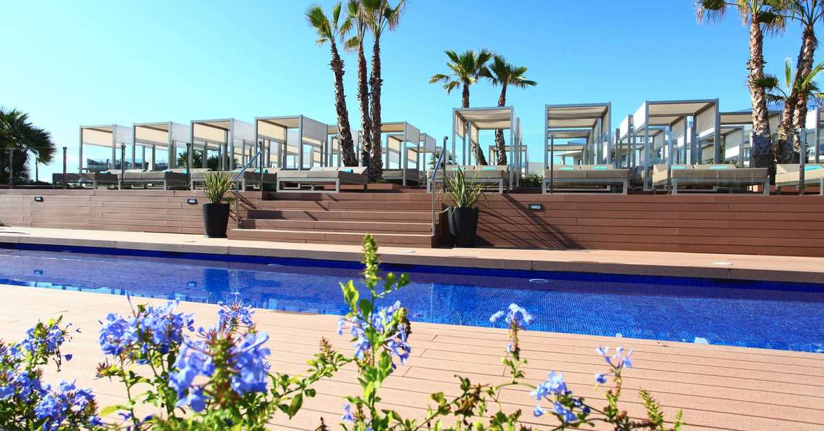 Ein Foto vom Pool im Hotel Zafiro Palace Palmanova