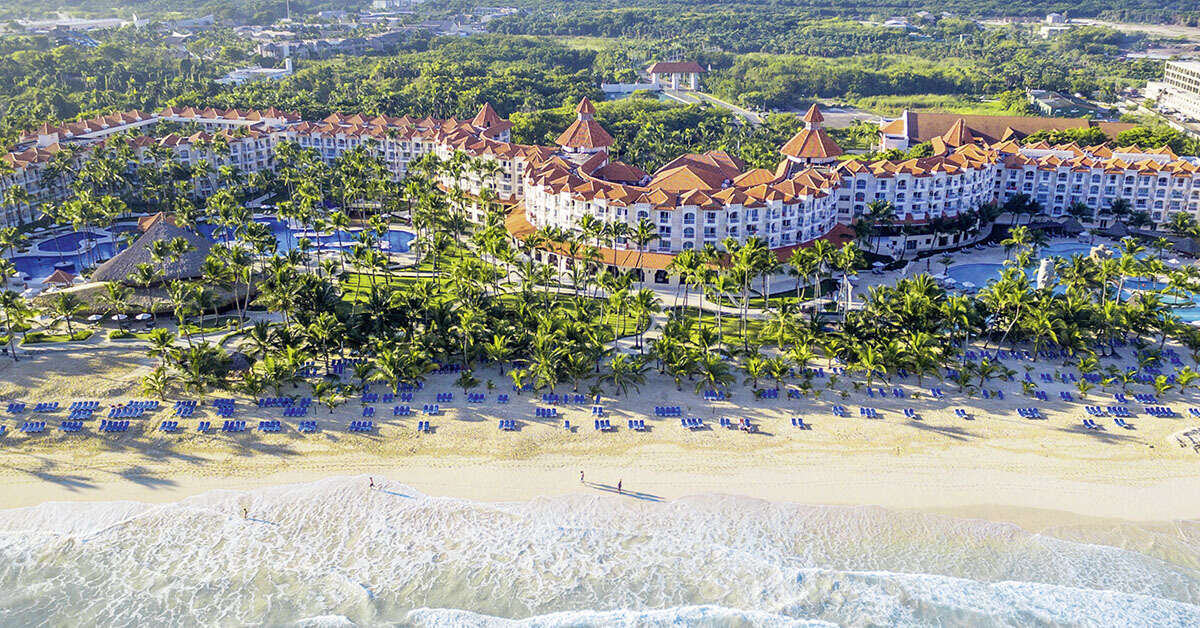 Een foto van de buitenkant van Occidental Caribe