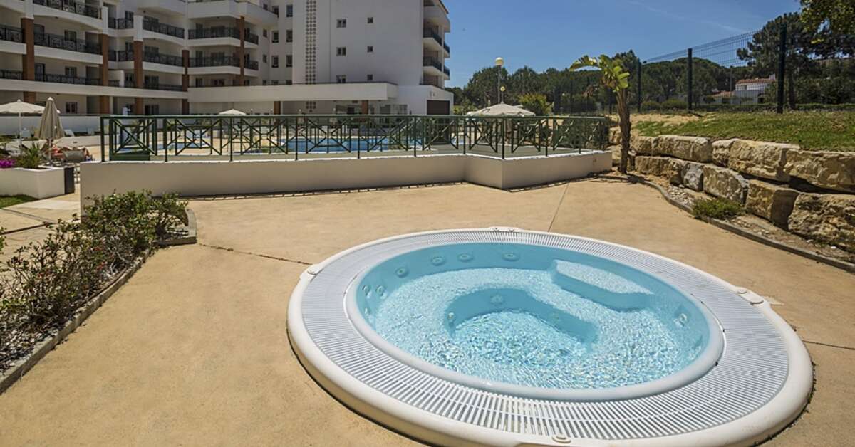 Een foto van het zwembad bij AP Victoria Sports & Beach