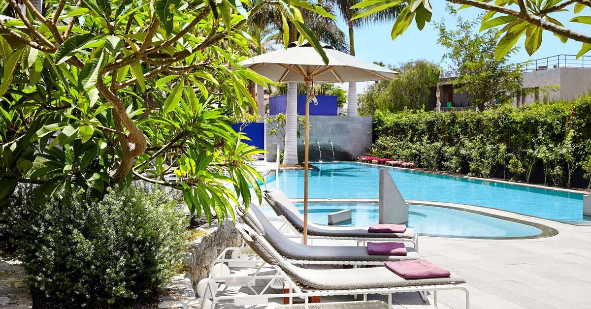 Een foto van het zwembad bij Bohemia Suites & Spa