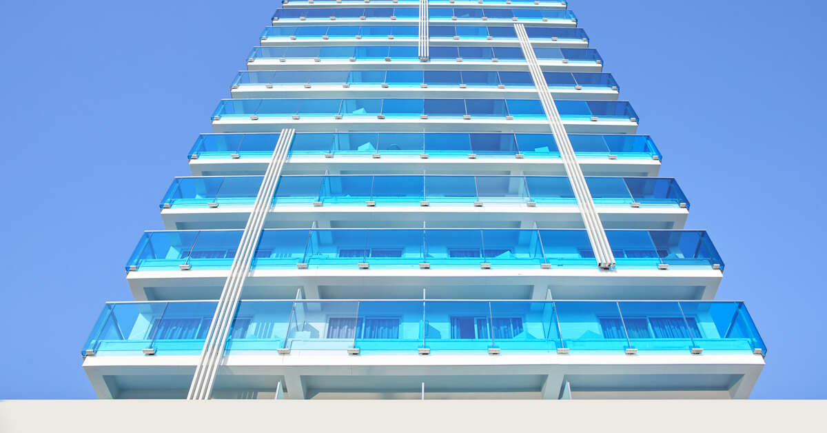 Ein Foto BG Tonga & Suites Tower Design Hotel