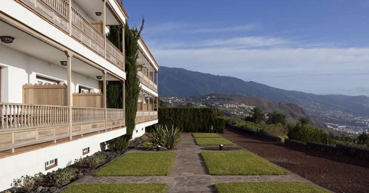Een foto van de buitenkant van Parador de La Palma