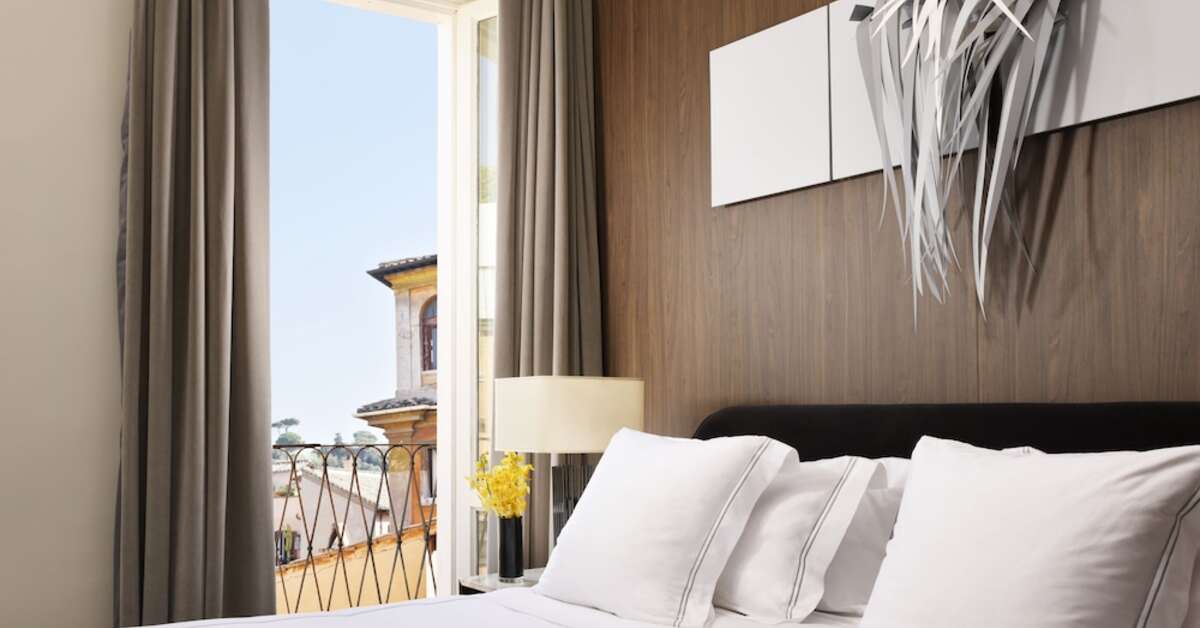 Een foto van The First Roma Dolce