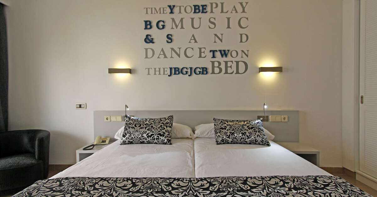 Ein Foto BG Pamplona Hotel