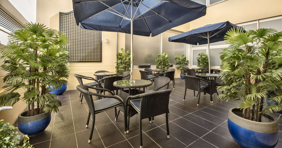 Een foto van het terras bij Hotel Appartementen Solverde