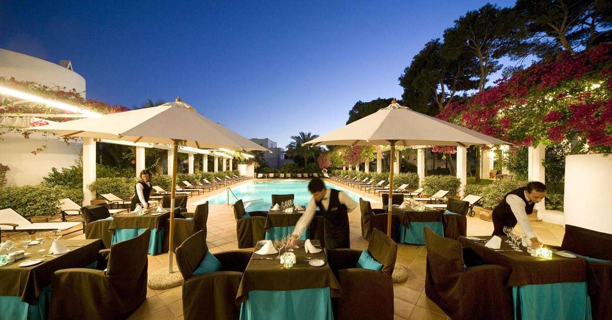 Een foto van het zwembad bij Melia Cala d'Or Boutique Hotel
