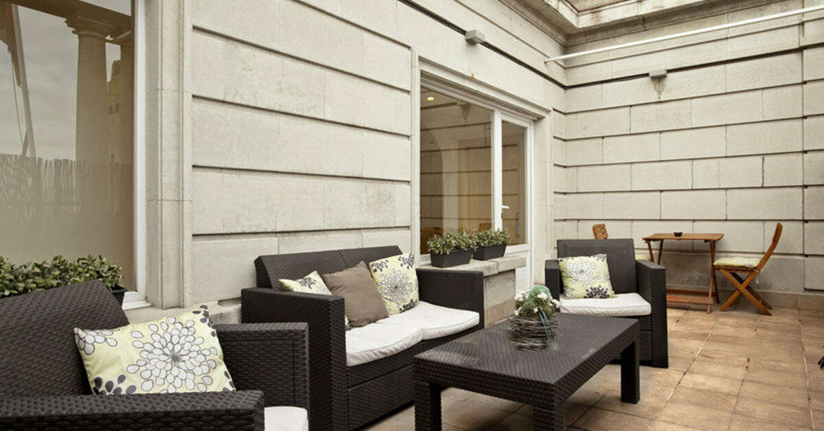 Ein Foto von der Terrasse im Hotel Via Augusta