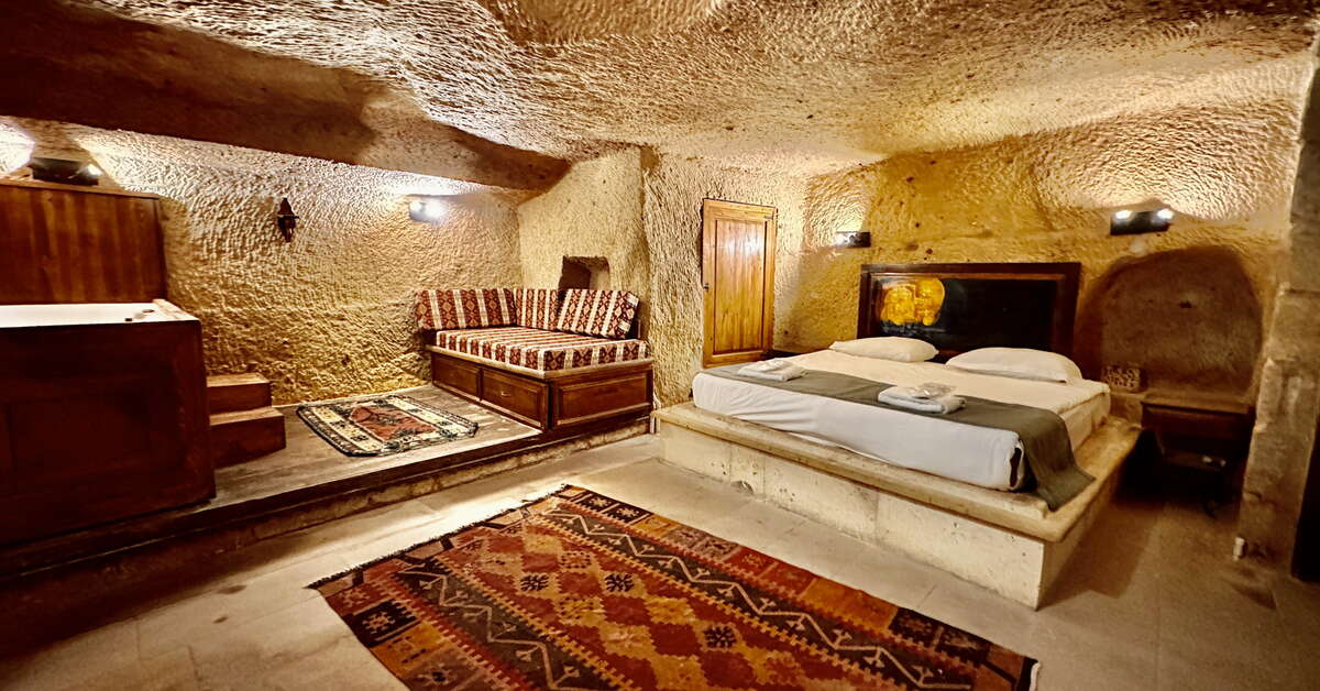 Ein Foto Harkasos Cave Hotel