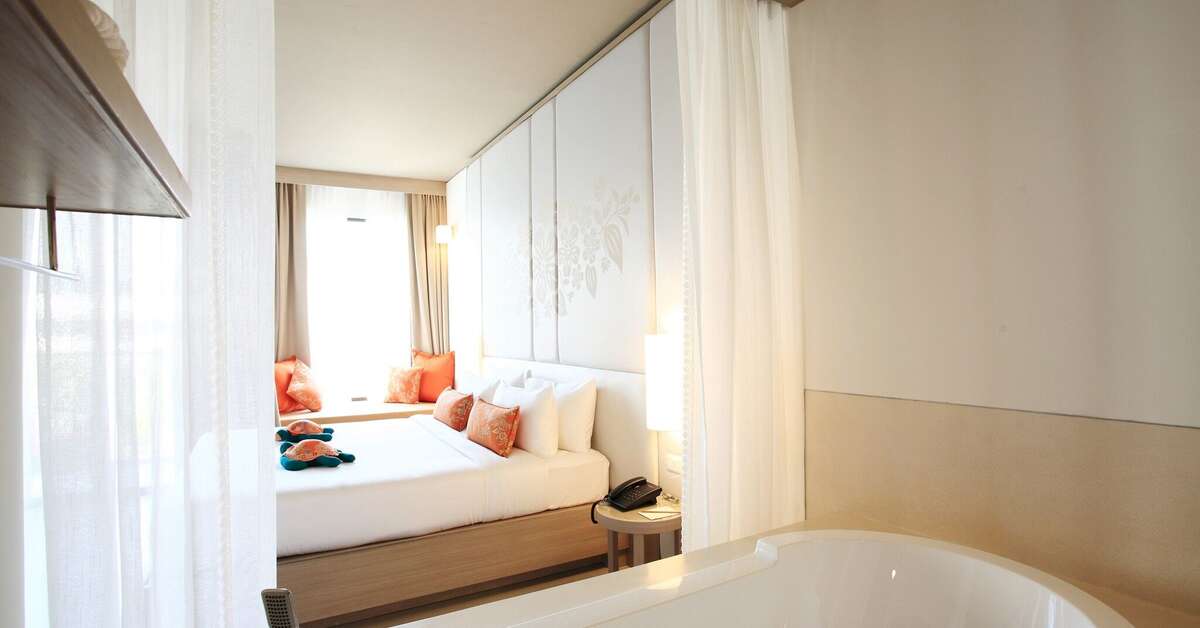 Ein Foto Proud Phuket Hotel