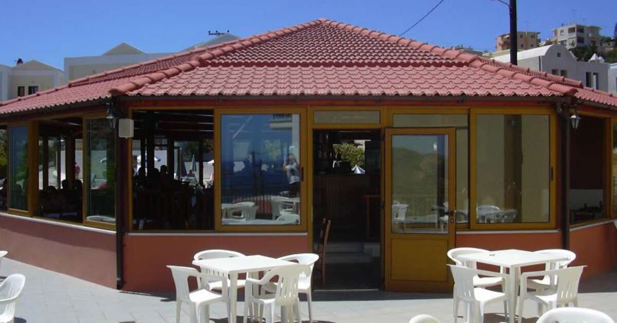 Ein Foto von der Terrasse im Camari Garden Hotel & Apartments