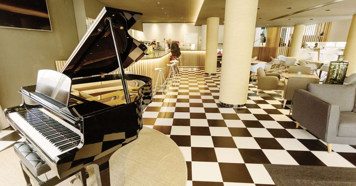 Een foto van het interieur van Golden Acqua Salou