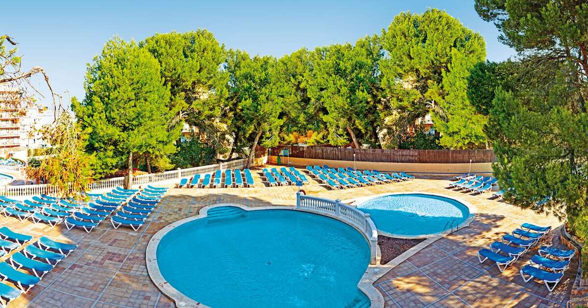 Een foto van het zwembad bij Palma Bay Club Resort & Annex
