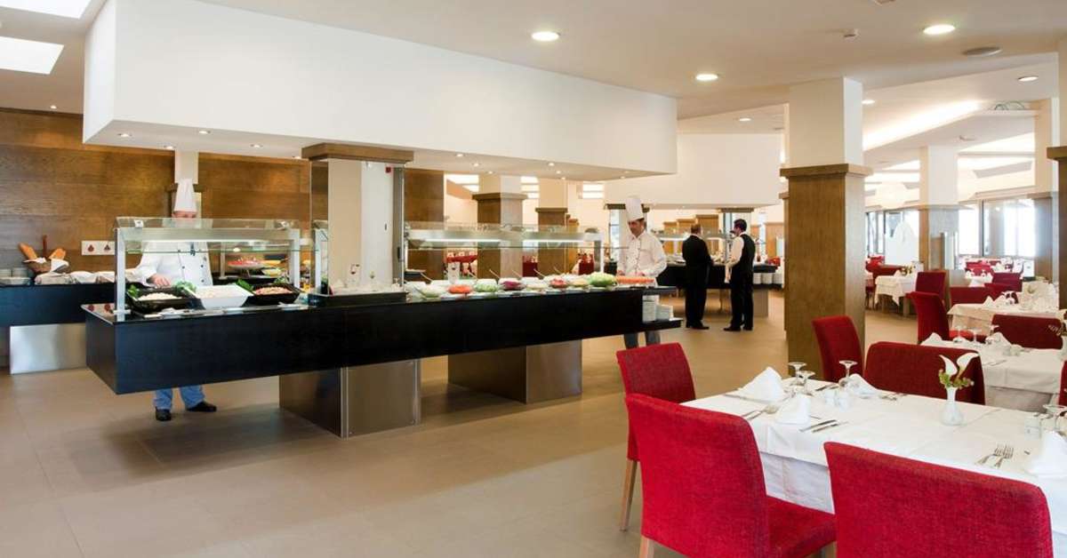 Een foto van het interieur van Hipotels Cala Millor Park