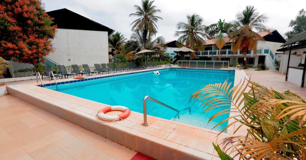 Een foto van het zwembad bij Bungalow Beach Hotel