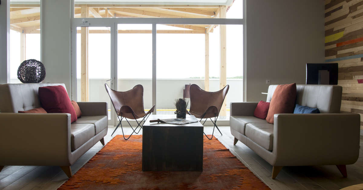 Een foto van het interieur van Star Inn Peniche