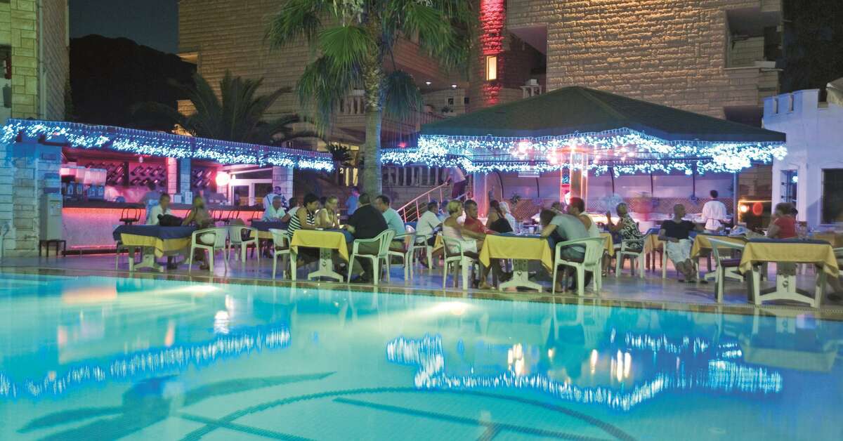 Een foto van het zwembad bij Hotel Havana