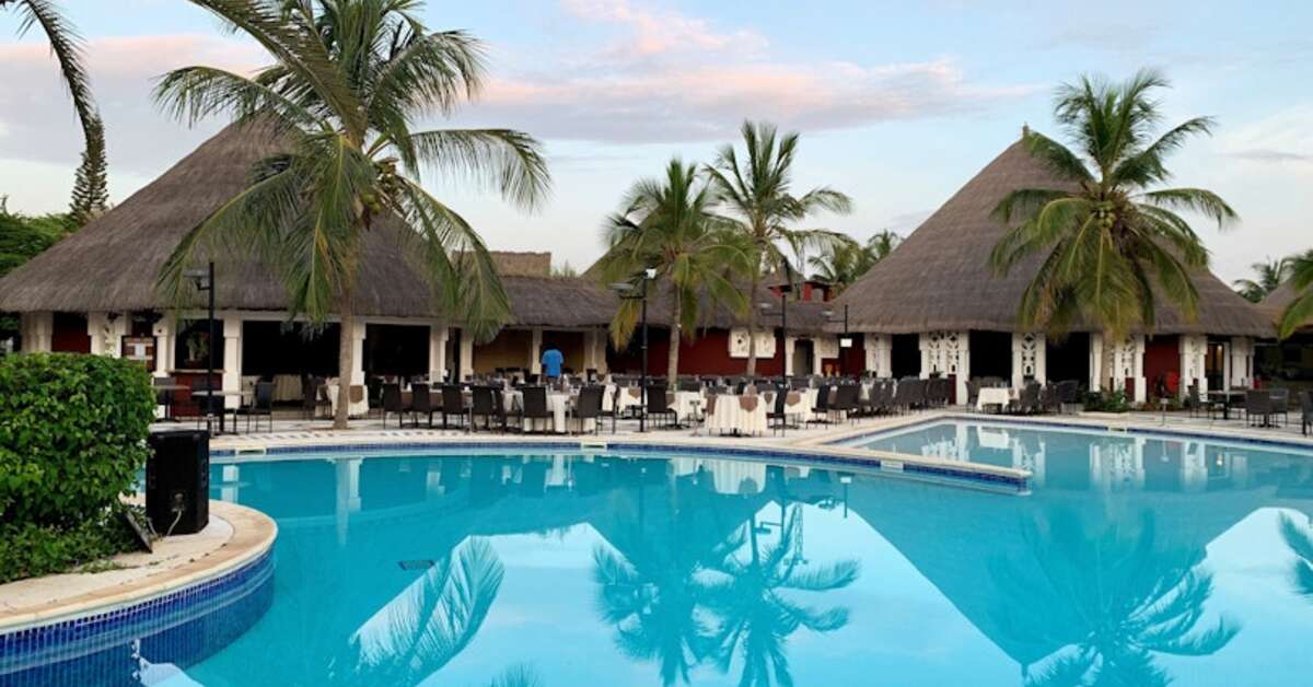 Een foto van Royam Hotel
