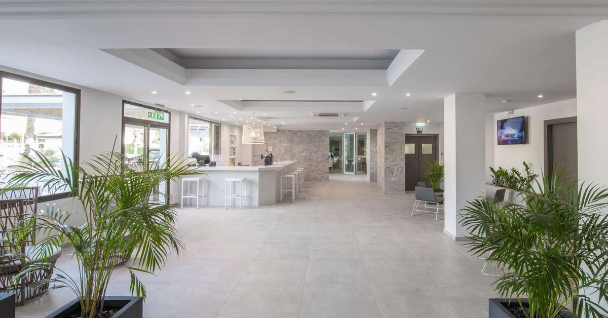 Een foto van het interieur van Narcissos Waterpark Resort