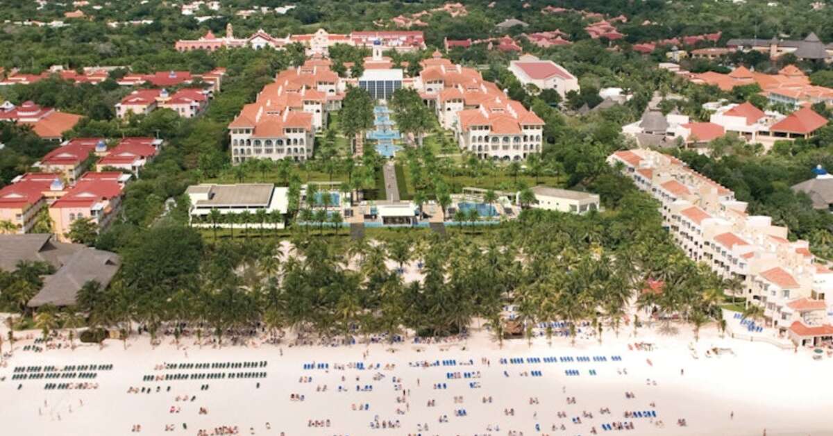 Een foto van de buitenkant van Riu Palace Mexico