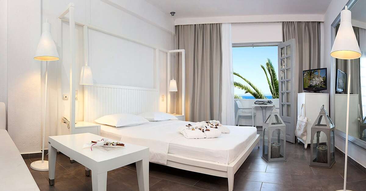 Een foto van een overzicht van White Suites Resort