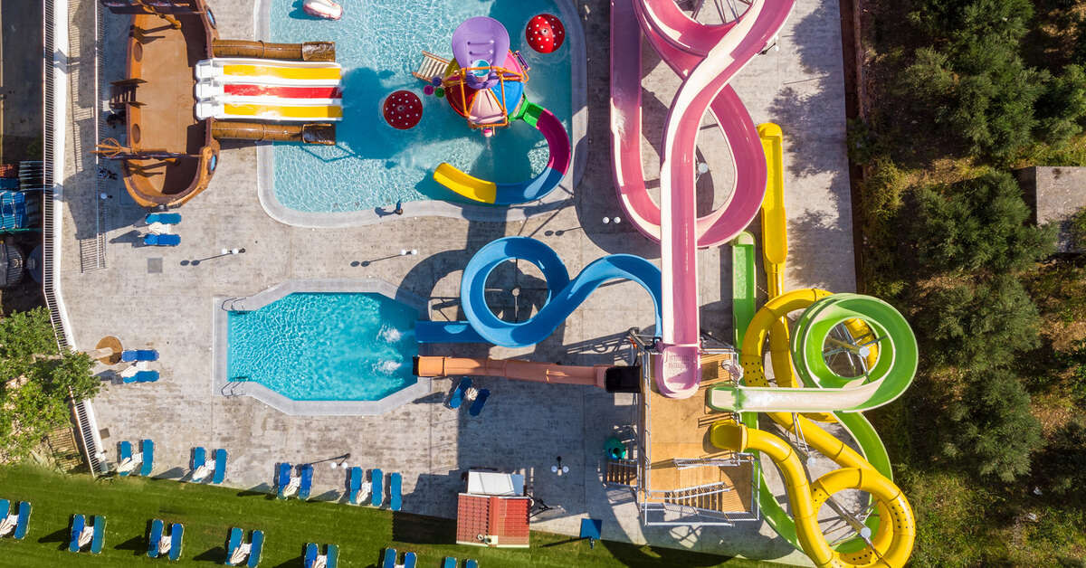 Ein Foto vom Pool im Georgioupolis Suites