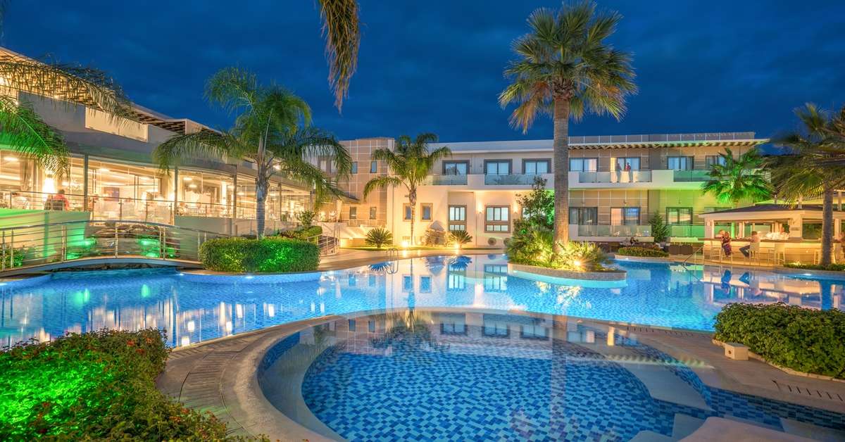 Een foto van het zwembad bij Lesante Classic Luxury Hotel & Spa
