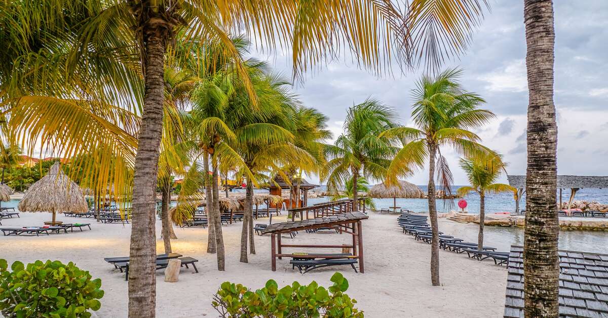 Een foto van LionsDive Beach Resort