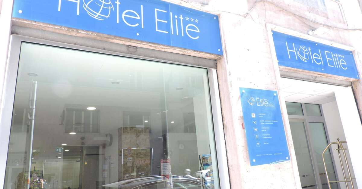 Een foto van de buitenkant van Elite Hotel Palermo