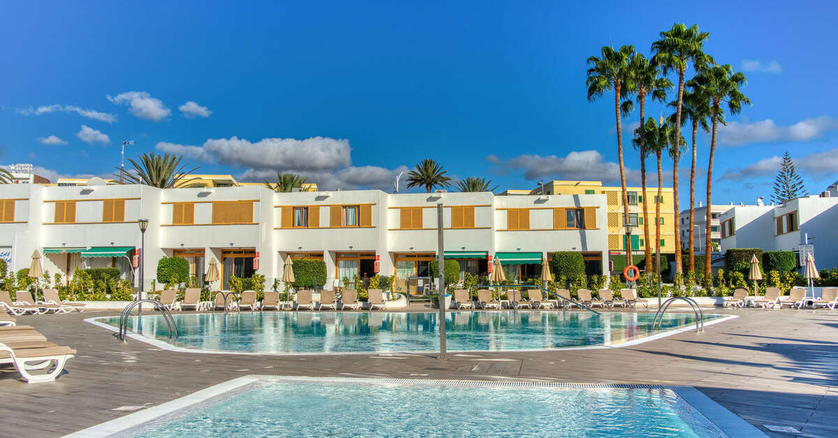 Een foto van het zwembad bij Bungalows Las Brisas