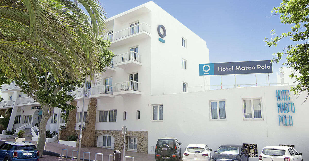 Ein Foto von der Außenansicht des Hotel Vibra Marco Polo I