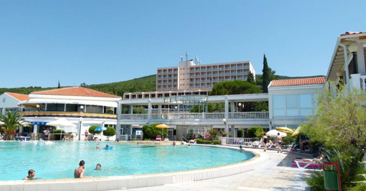Een foto van het zwembad bij Hotel Katarina