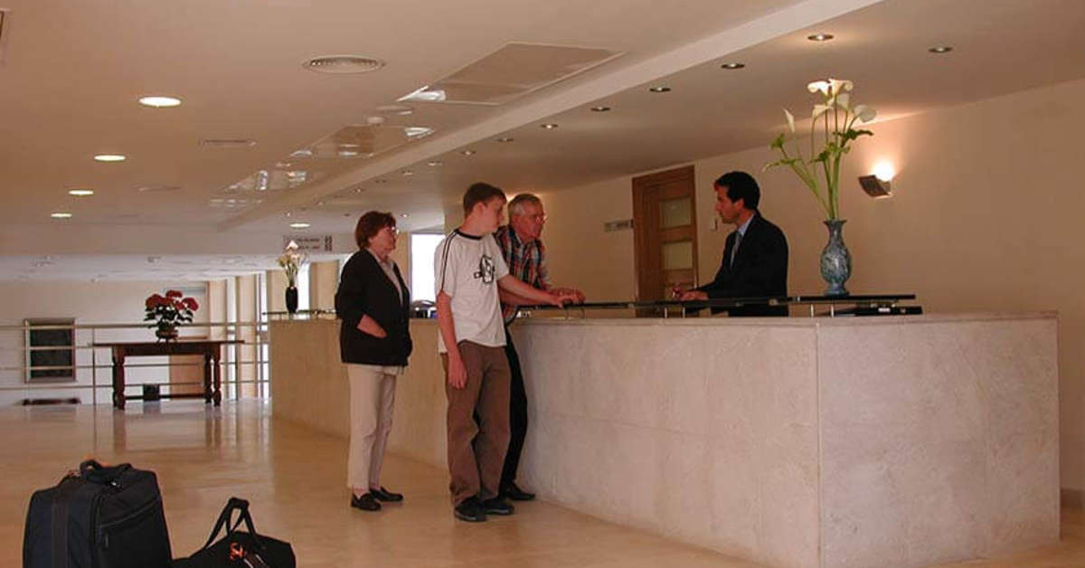 Een foto van het interieur van Hotel Na Forana