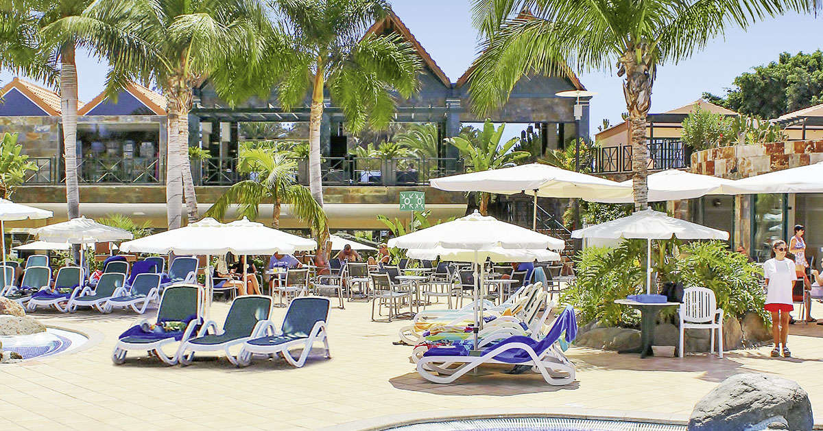 Een foto van het zwembad bij Allsun Hotel Esplendido