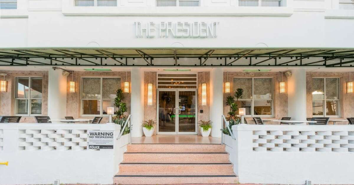 Een foto van The President Hotel