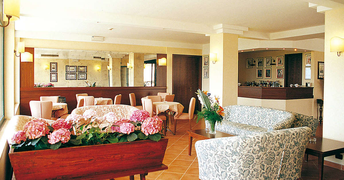 Een foto van het interieur van Sangallo Park Hotel