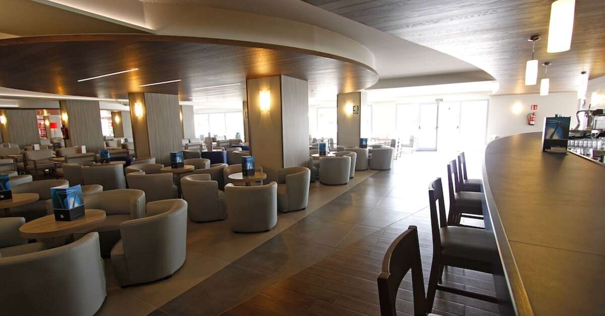 Ein Foto BG Tonga & Suites Tower Design Hotel