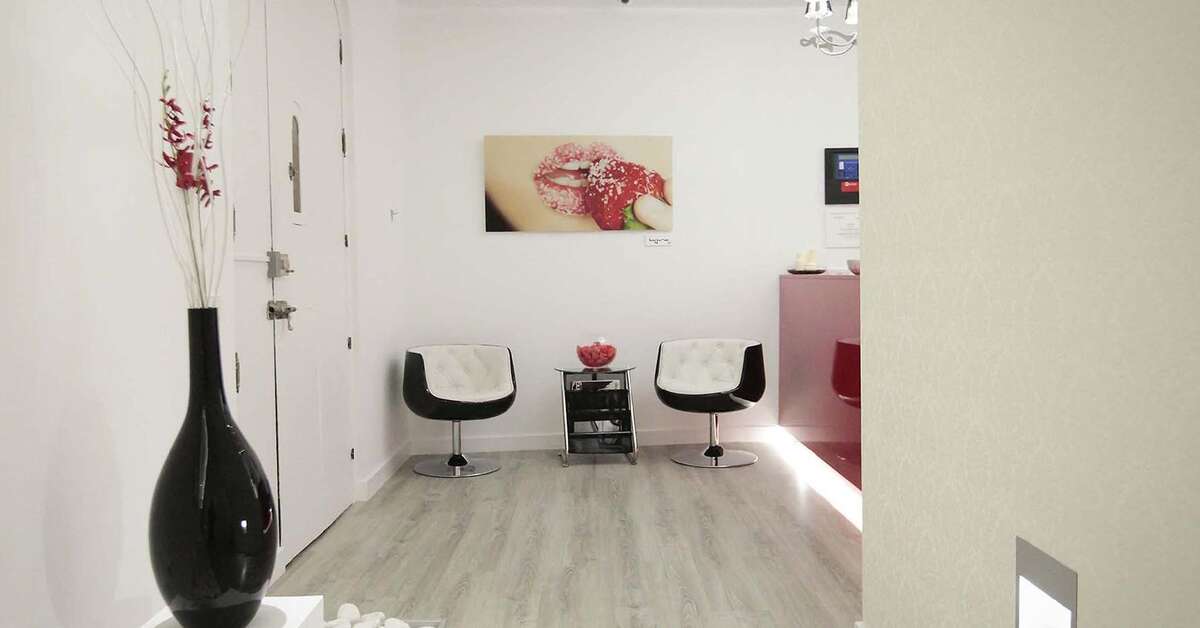 Een foto van het interieur van Vitium Urban Suites