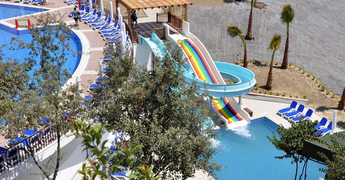 Ein Foto vom Pool im Side Prenses Resort & Spa