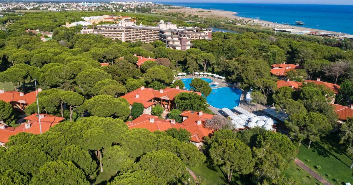 Een foto van het zwembad bij Xanadu Resort Hotel