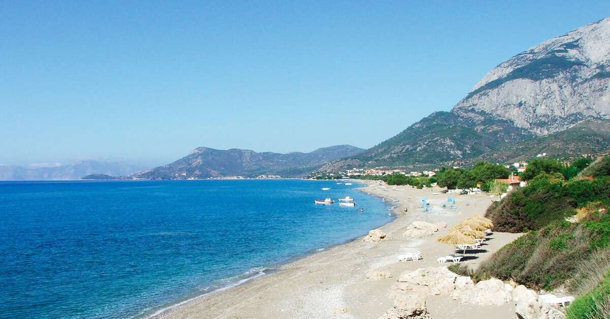 Een foto van het strand bij Hotel Sofia
